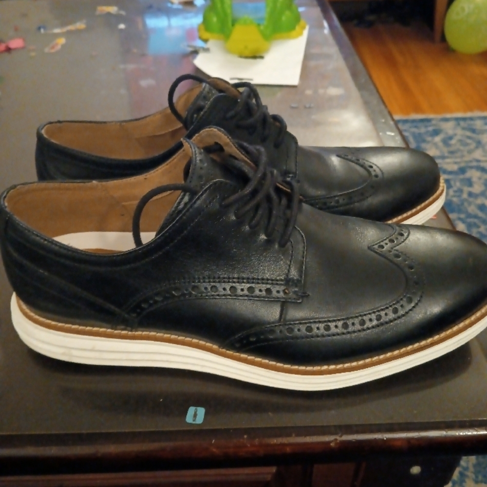 Black Wingtip Brogue Dress Shoes